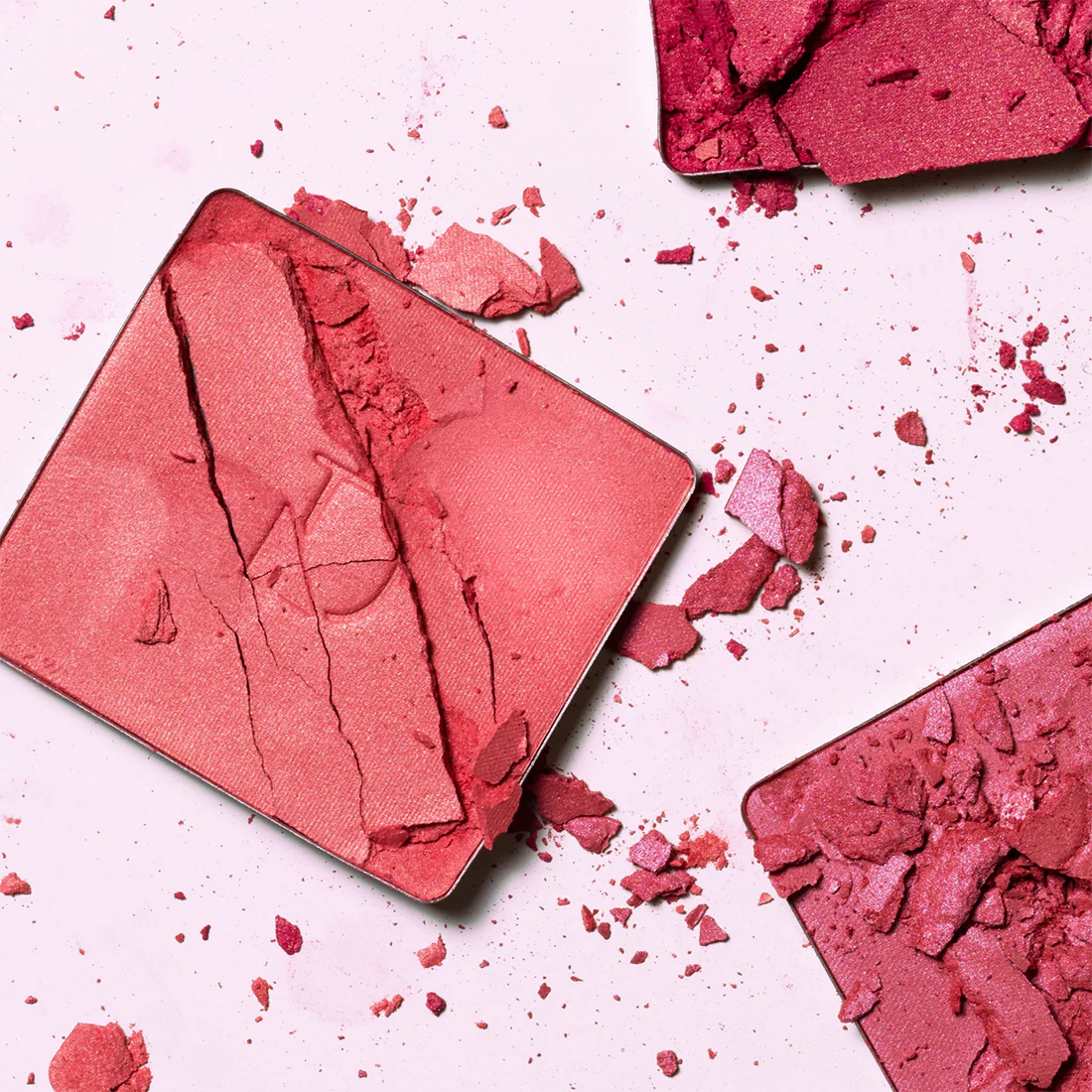 Radiant Blush Refill Polvere Compatta Per Guance - Image 12