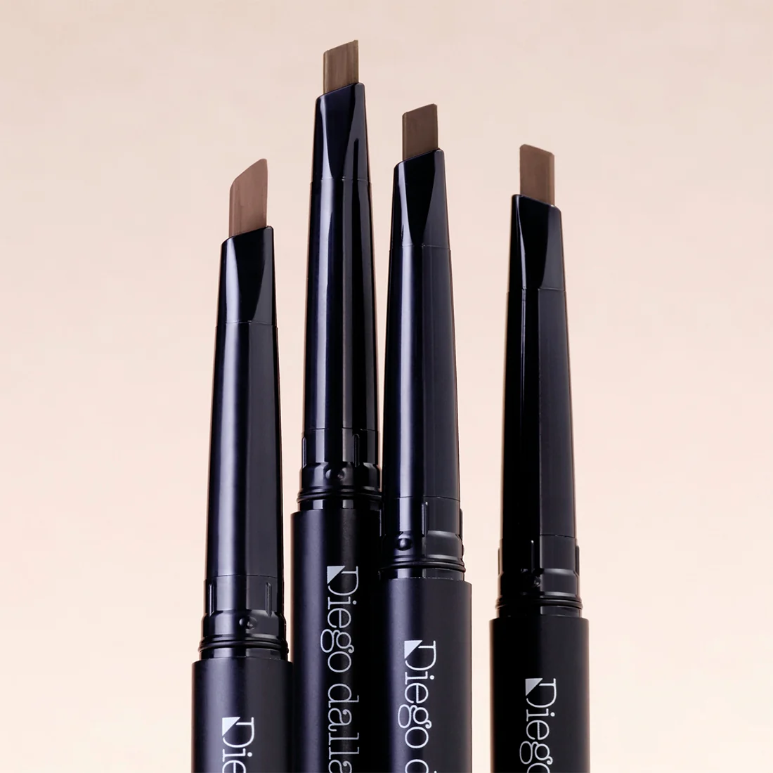 The Brow Studio Matita Cera Per Sopracciglia - Image 3