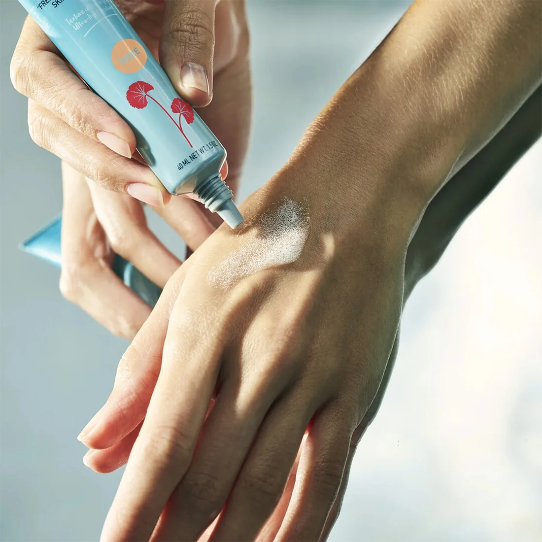 CC Water Gel Perfezionatore Viso Idratante con Centella Asiatica 40 ml - Image 8