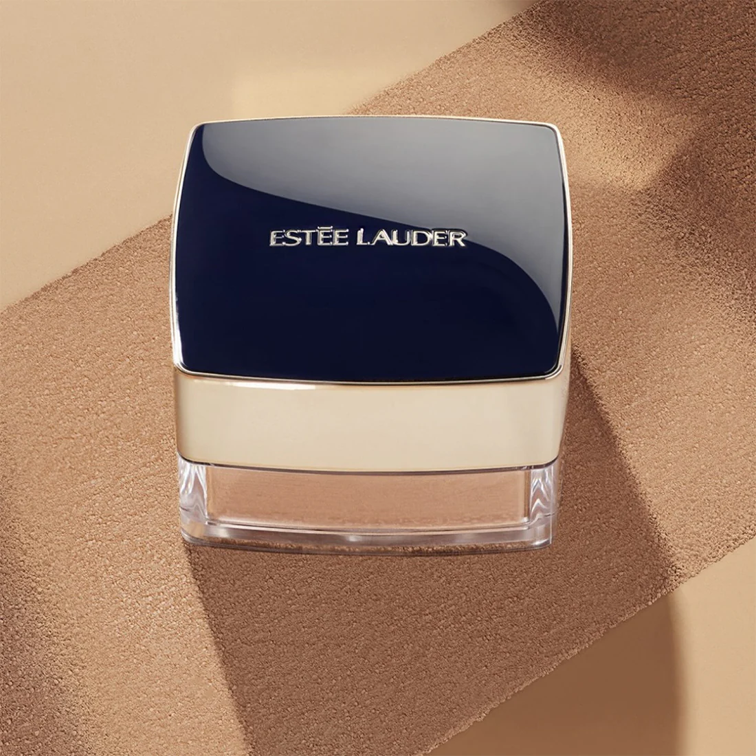 Double Wear Sheer Flattery Loose Powder - Image 7