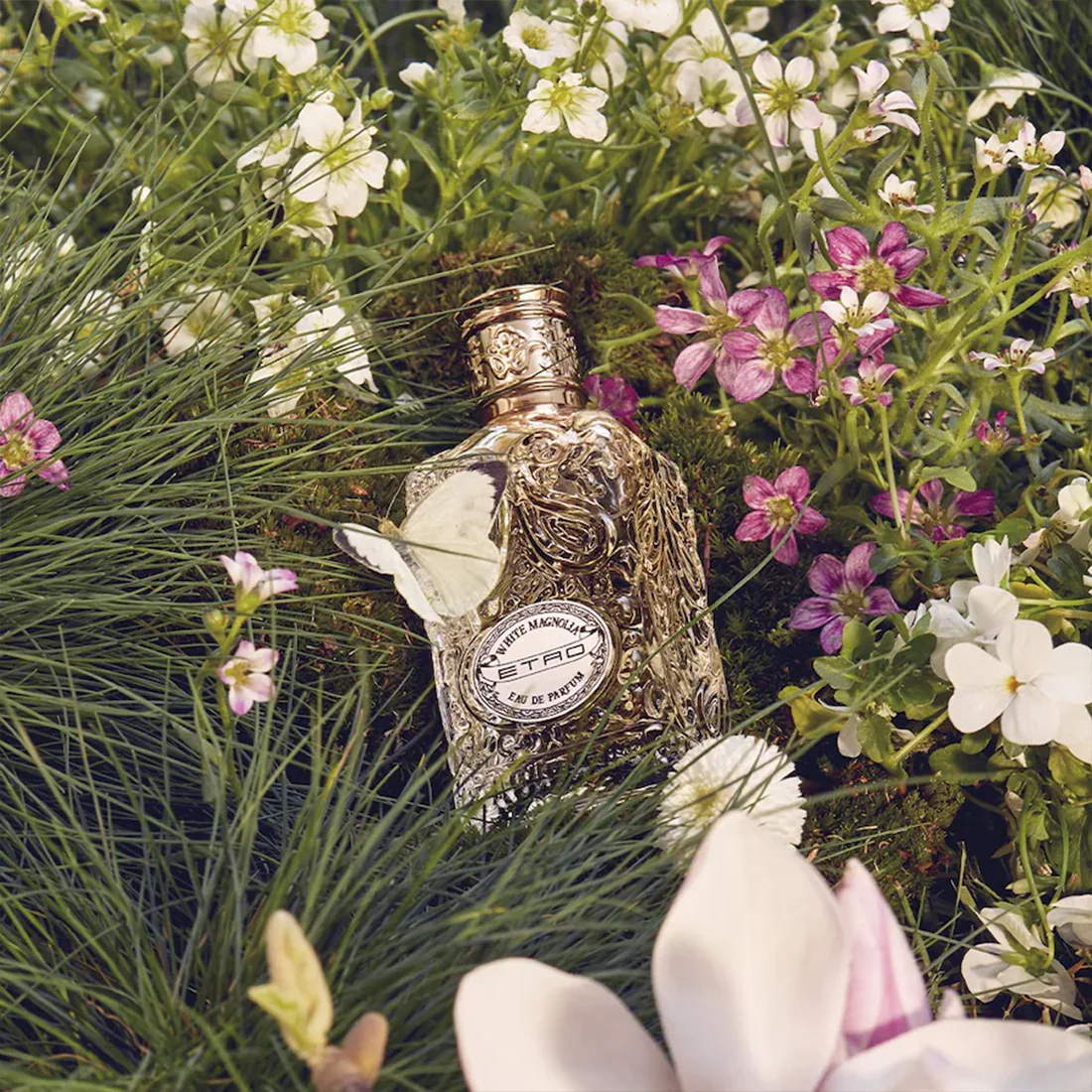 White Magnolia Eau De Parfum - Image 4