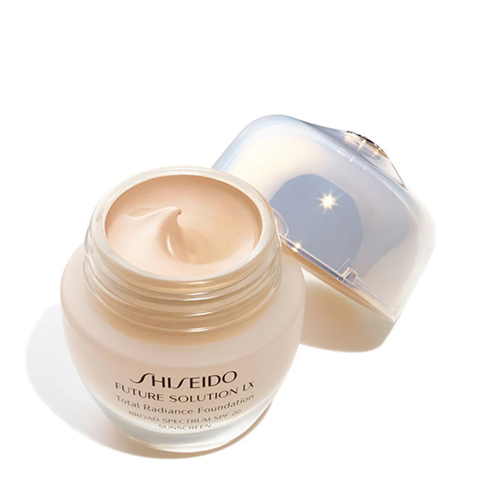 Future Solution LX Total Radiance Foundation Fondotinta - Image 5